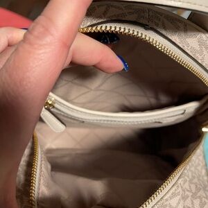 Elegant Beige Women's Handbag